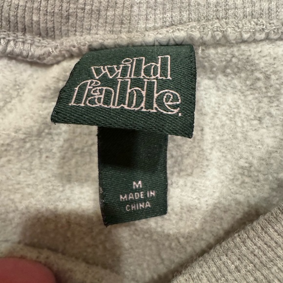 Wild Fable Gray Sweatshirt Sz M Barcelona - Picture 3 of 3